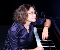 Ayşe Tütüncü Trio